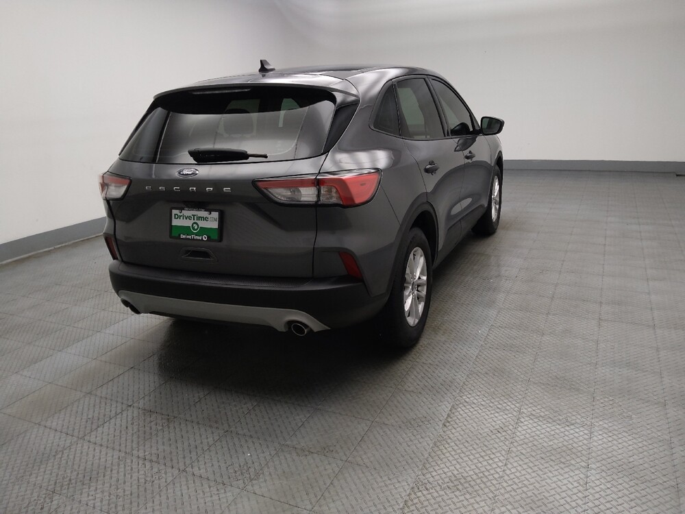 2022 Ford Escape in Midlothian, IL 60445 - 18117752 9