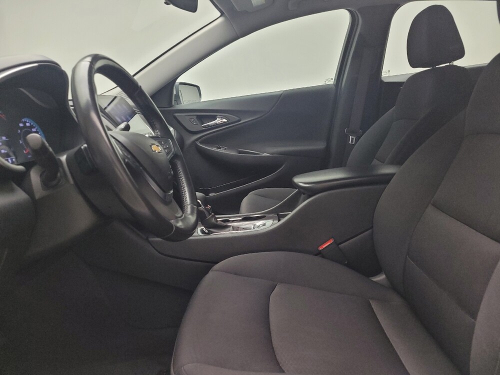 2022 Chevrolet Malibu in Taylor, MI 48180 - 18117756 17