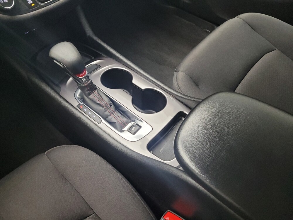 2022 Chevrolet Malibu in Taylor, MI 48180 - 18117756 26