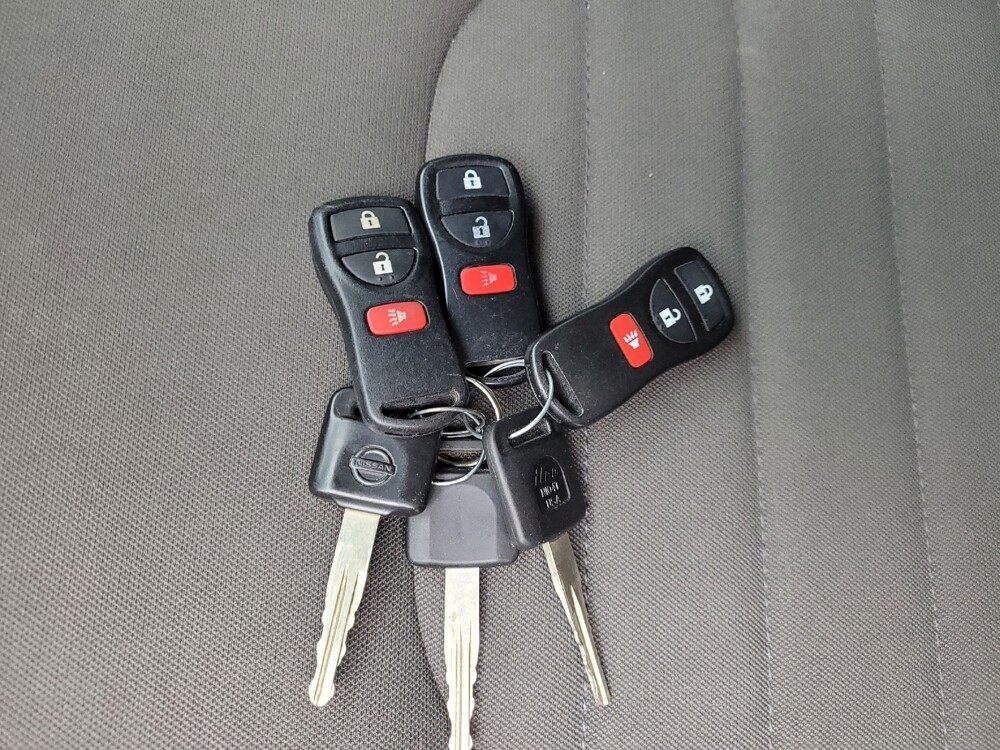 2015 Nissan Frontier in Taylor, MI 48180 - 18117757 32