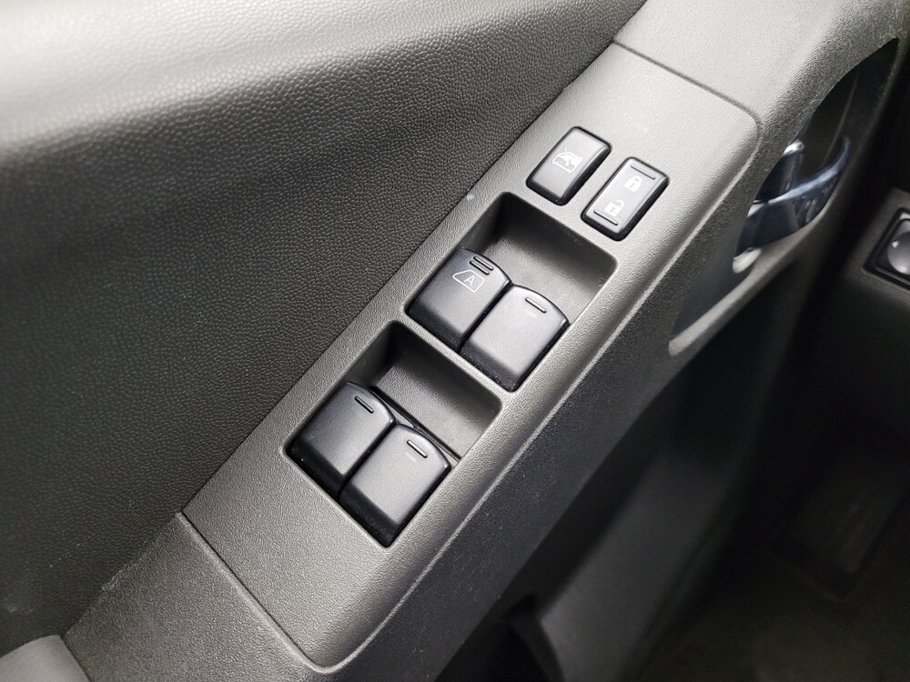 2015 Nissan Frontier in Taylor, MI 48180 - 18117757 27