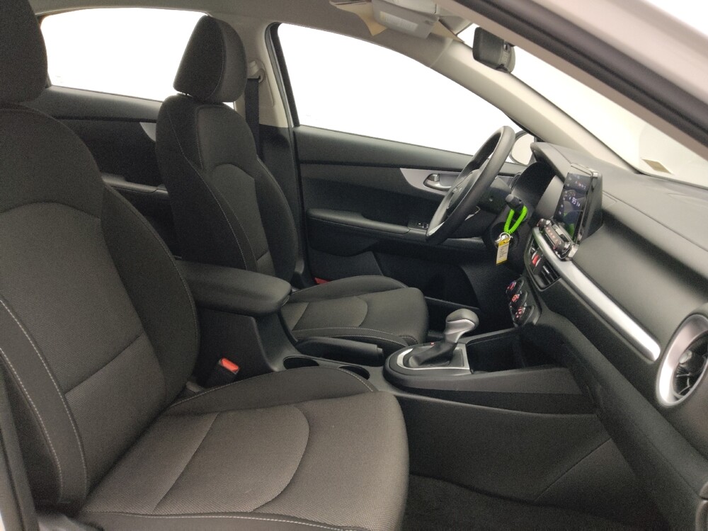 2024 Kia Forte in Stone Mountain, GA 30083 - 18117760 21