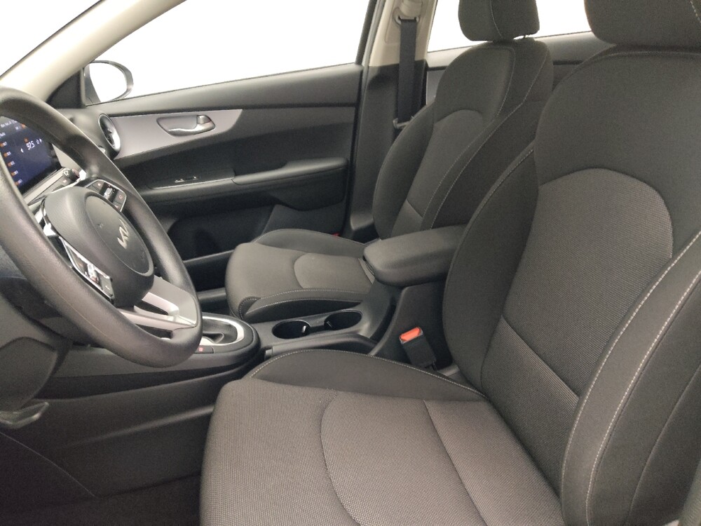 2024 Kia Forte in Stone Mountain, GA 30083 - 18117760 17