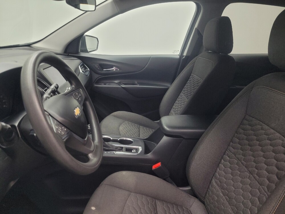 2021 Chevrolet Equinox in Mishawaka, IN 46545 - 18117761 17