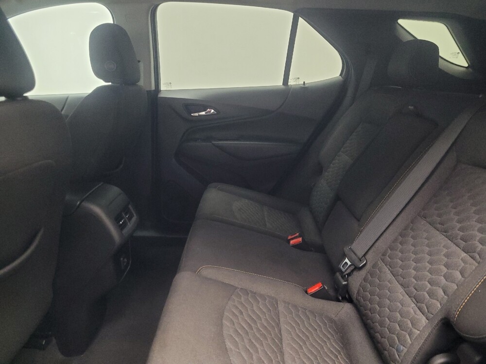 2021 Chevrolet Equinox in Mishawaka, IN 46545 - 18117761 18