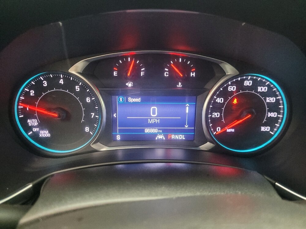 2021 Chevrolet Equinox in Mishawaka, IN 46545 - 18117761 23