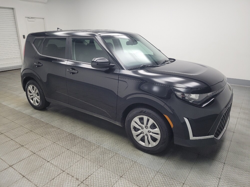 2023 Kia Soul in Mishawaka, IN 46545 - 18117771 11