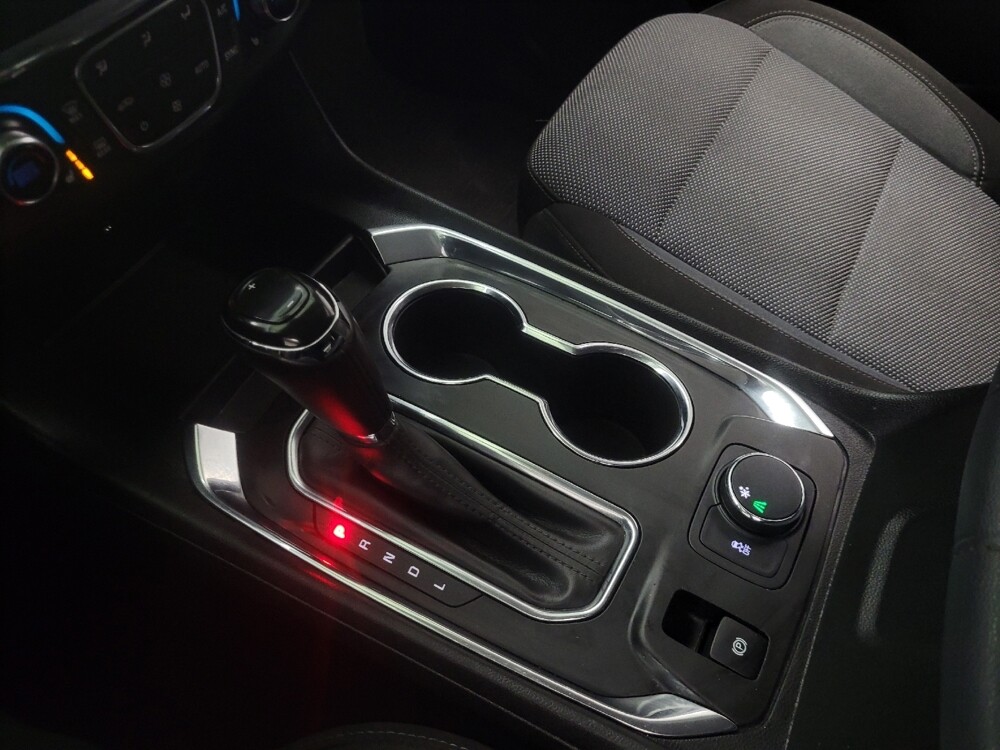 2019 Chevrolet Traverse in Ft Wayne, IN 46805 - 18117772 26