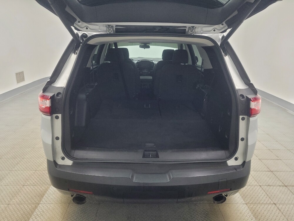 2019 Chevrolet Traverse in Ft Wayne, IN 46805 - 18117772 29