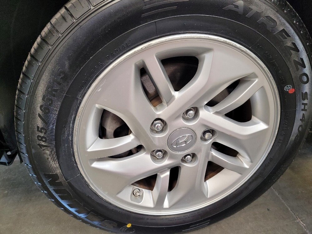 2020 Hyundai Venue in Downey, CA 90241 - 18117777 31