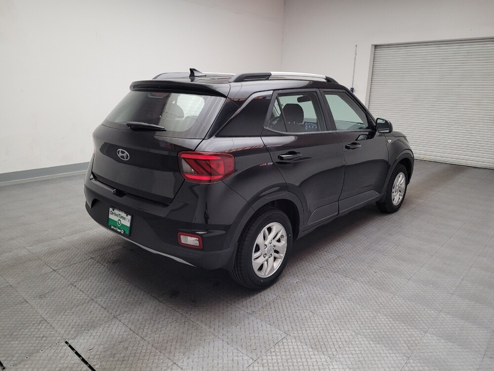2020 Hyundai Venue in Downey, CA 90241 - 18117777 9