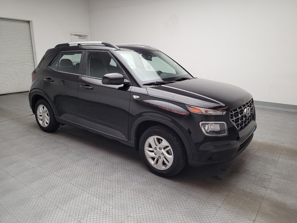 2020 Hyundai Venue in Downey, CA 90241 - 18117777 11