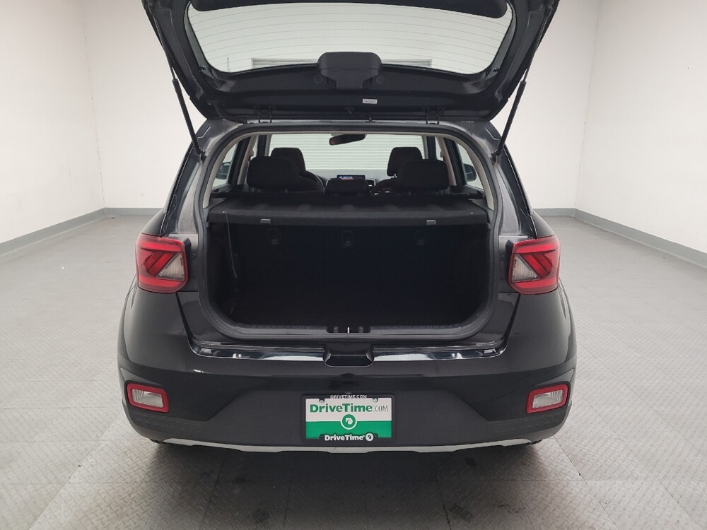 2020 Hyundai Venue in Downey, CA 90241 - 18117777 29