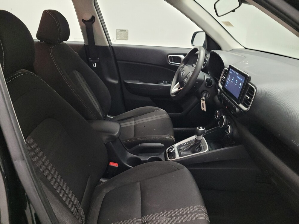 2020 Hyundai Venue in Downey, CA 90241 - 18117777 21