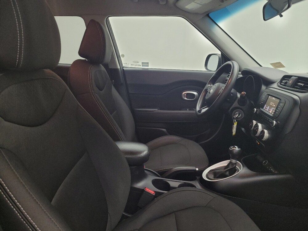 2017 Kia Soul in Toledo, OH 43617 - 18117779 21