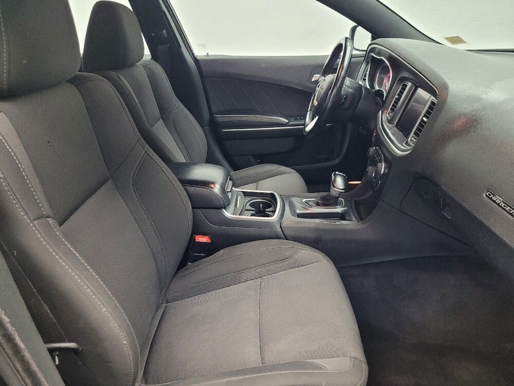 2017 Dodge Charger in Antioch, TN 37013 - 18117783 21