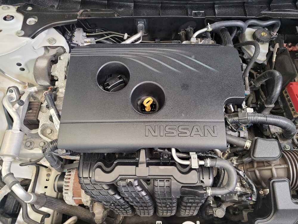 2020 Nissan Altima in Fairfield, OH 45014 - 18117785 30