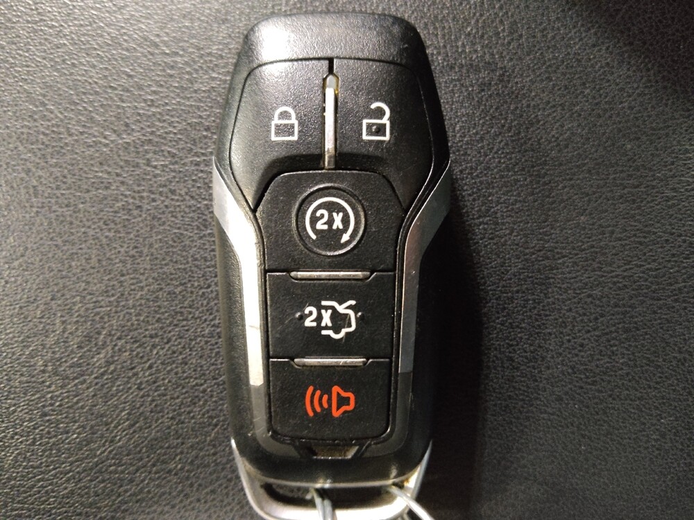 2016 Ford Edge in El Paso, TX 79907 - 18117793 32