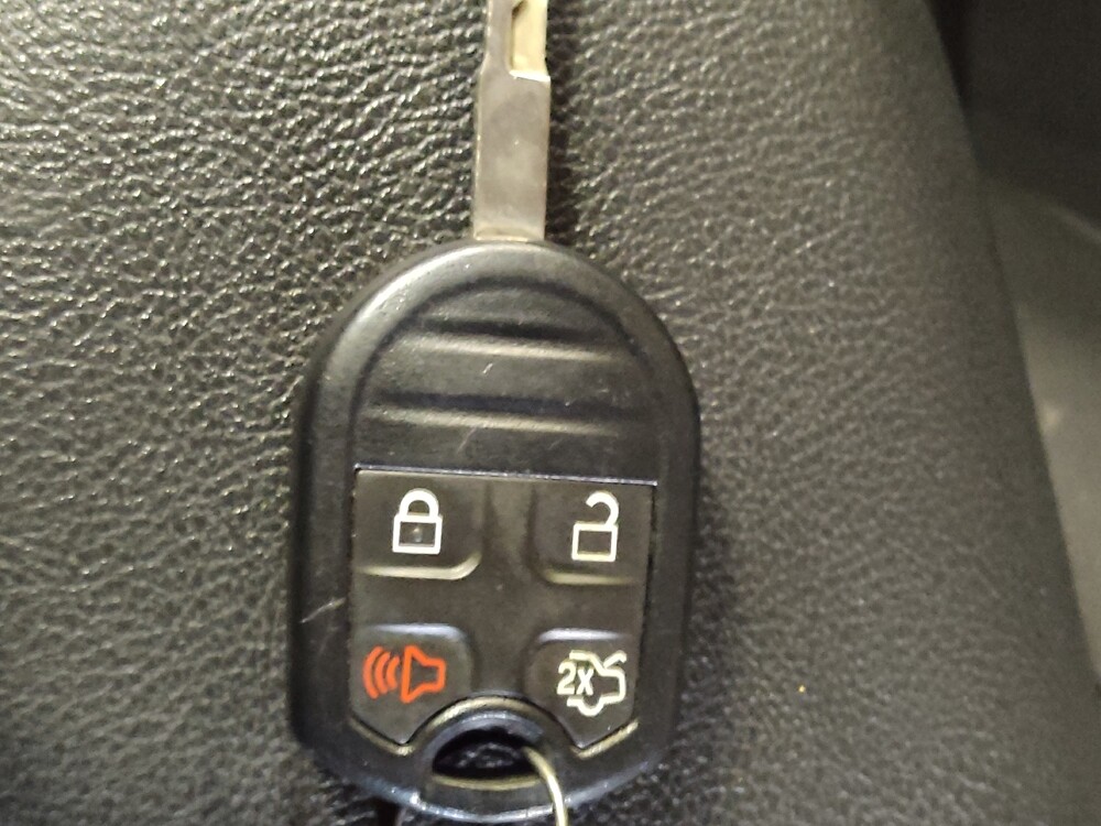 2018 Ford Fiesta in Fort Myers, FL 33907 - 18117806 32