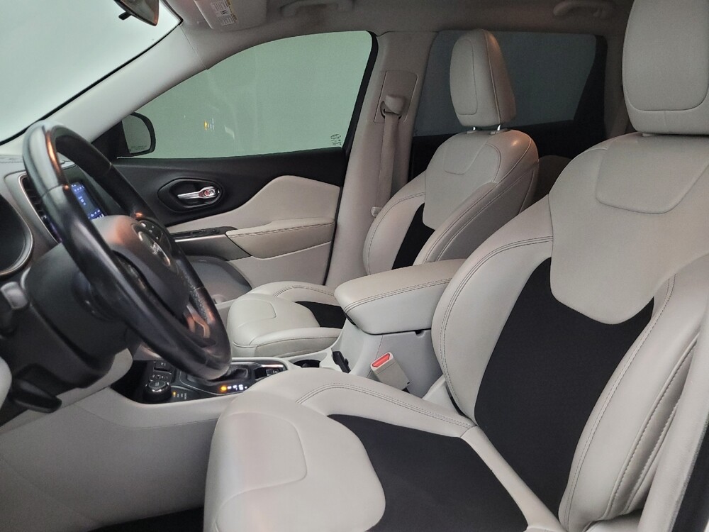 2020 Jeep Cherokee in Mesa, AZ 85210 - 18117809 17