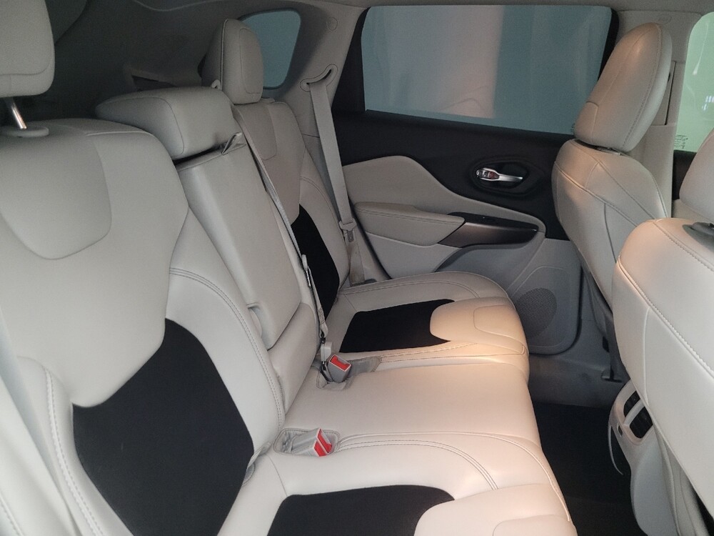 2020 Jeep Cherokee in Mesa, AZ 85210 - 18117809 19