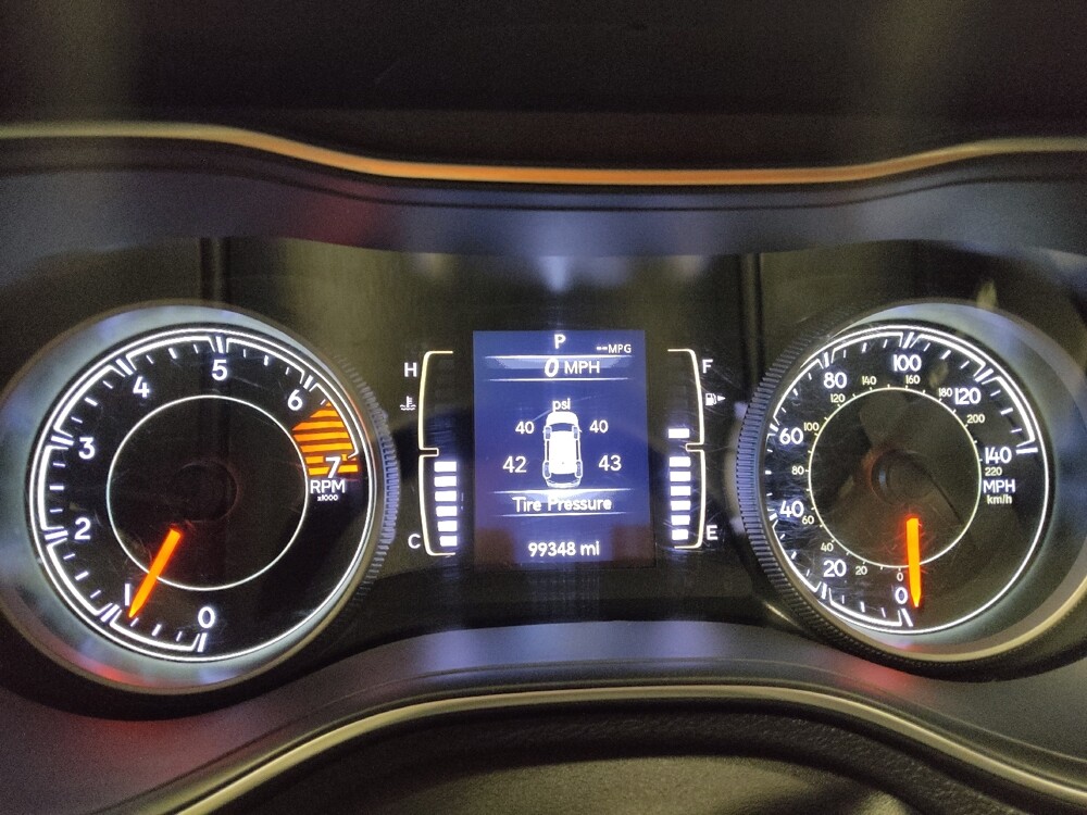 2020 Jeep Cherokee in Mesa, AZ 85210 - 18117809 23