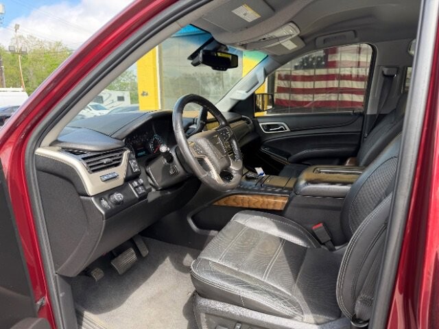 2020 GMC Yukon XL in Indianapolis, IN 46222-4002 - 18117825 6