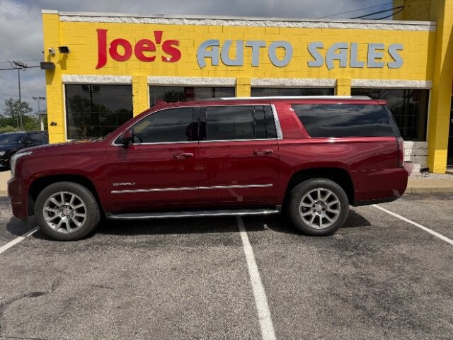 2020 GMC Yukon XL in Indianapolis, IN 46222-4002 - 18117825