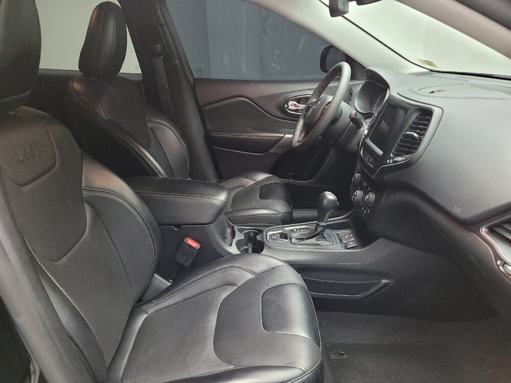 2022 Jeep Cherokee in Taylor, MI 48180 - 18117827 21