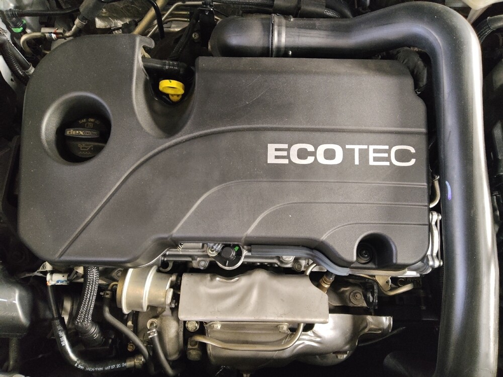 2022 Chevrolet Equinox in Birmingham, AL 35215 - 18117835 30