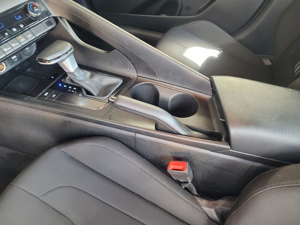2025 Hyundai Elantra in Union City, GA 30291 - 18117843 26