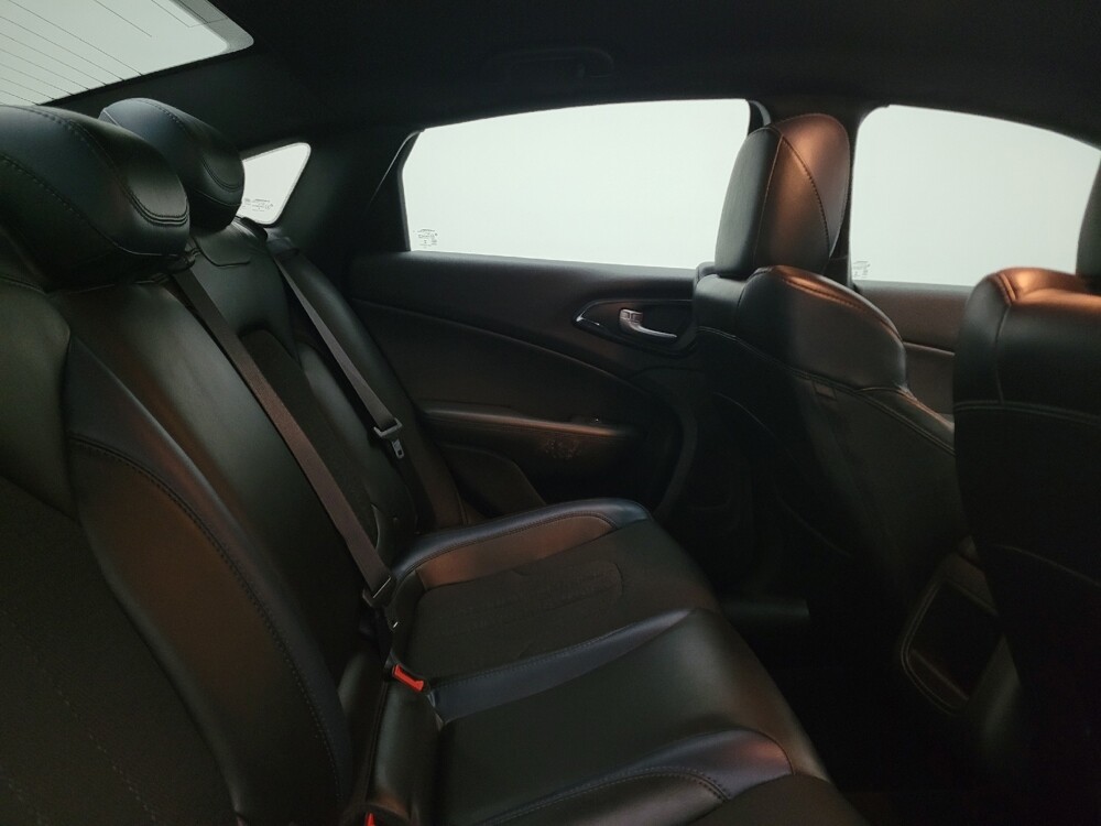 2015 Chrysler 200 in Columbus, OH 43228 - 18117860 19