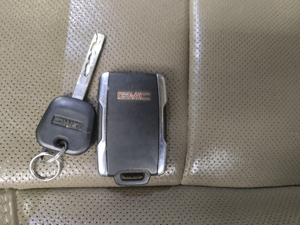 2017 GMC Sierra 1500 in St. Louis, MO 63125 - 18117865 32