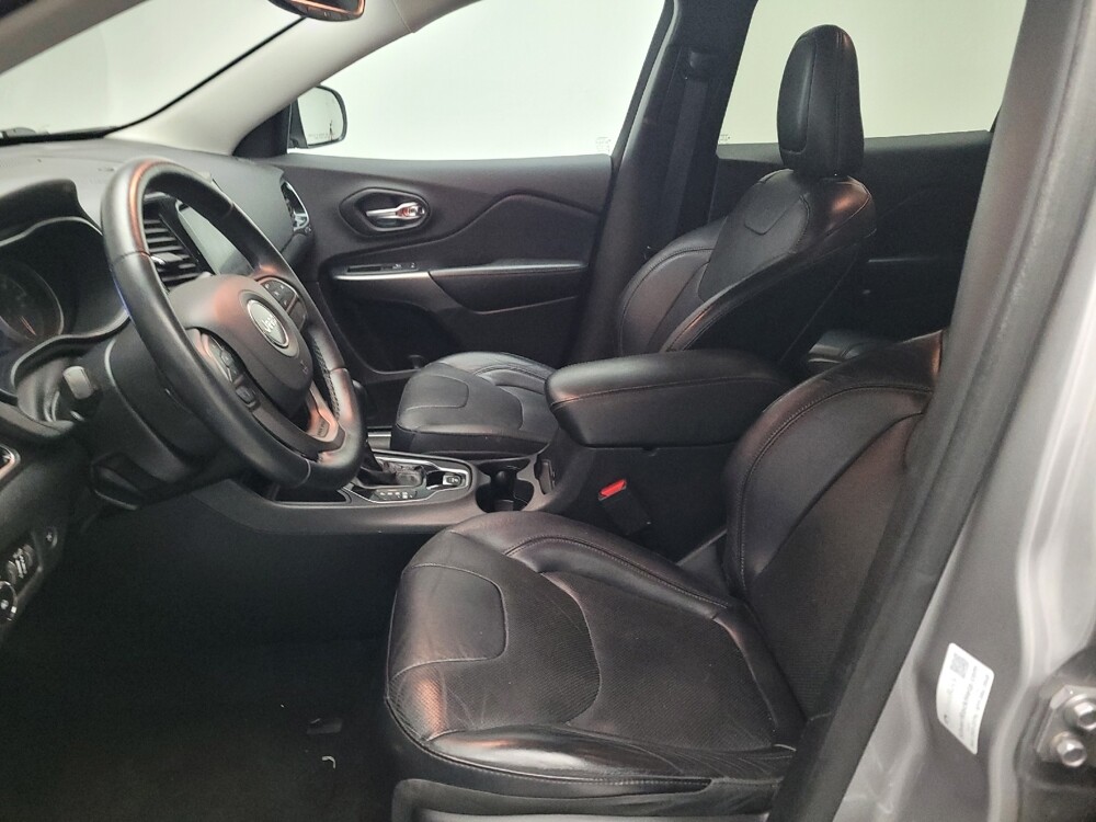 2019 Jeep Cherokee in Downey, CA 90241 - 18117866 17