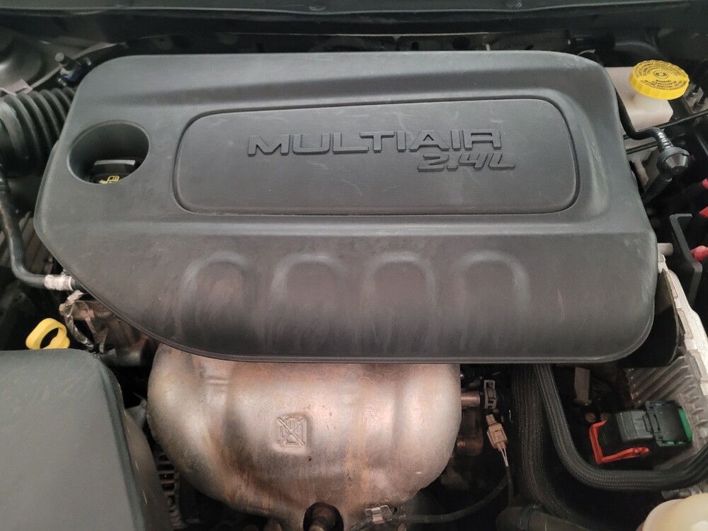 2019 Jeep Cherokee in Downey, CA 90241 - 18117866 30