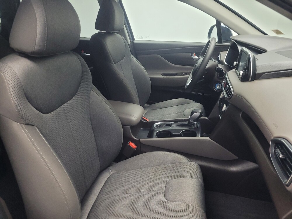 2019 Hyundai Santa Fe in Indianapolis, IN 46222 - 18117871 21