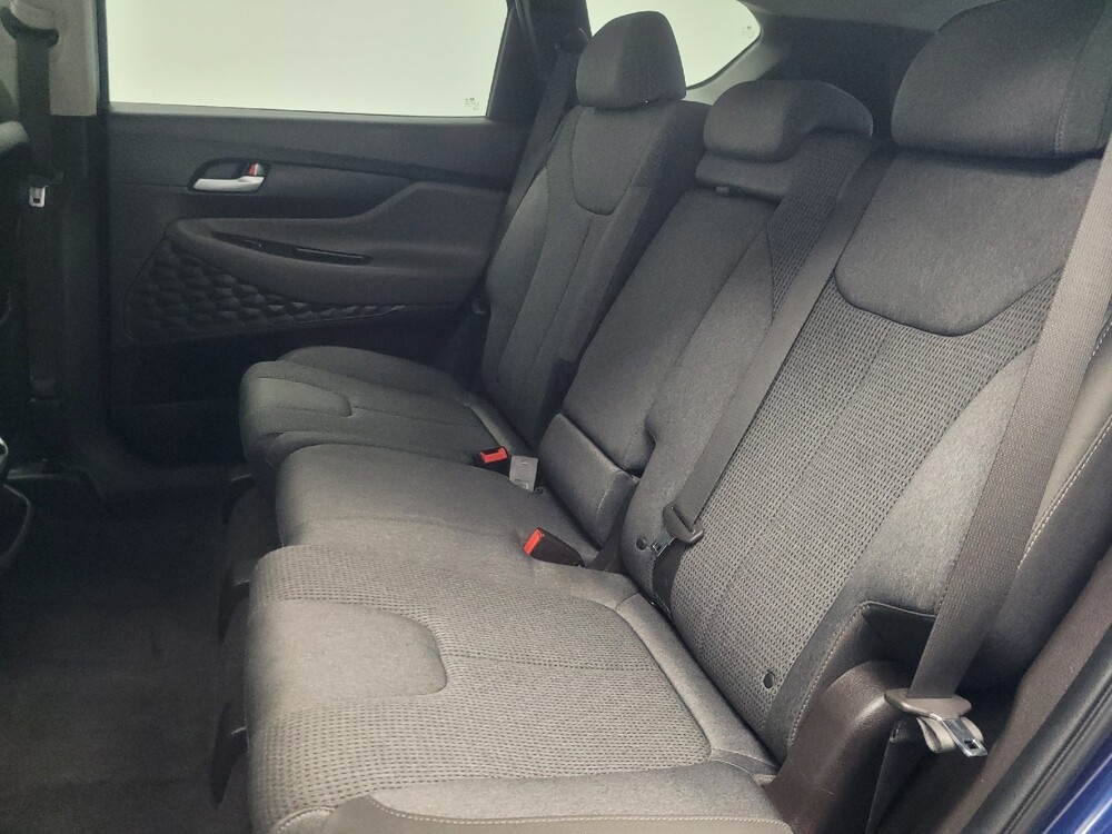 2019 Hyundai Santa Fe in Indianapolis, IN 46222 - 18117871 18