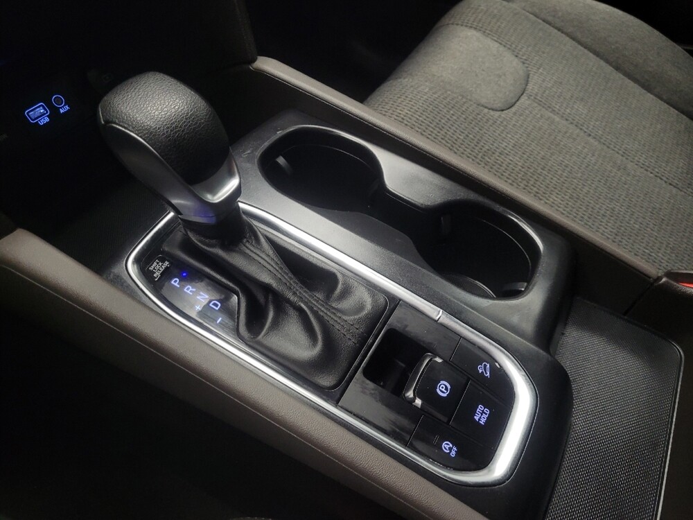 2019 Hyundai Santa Fe in Indianapolis, IN 46222 - 18117871 26