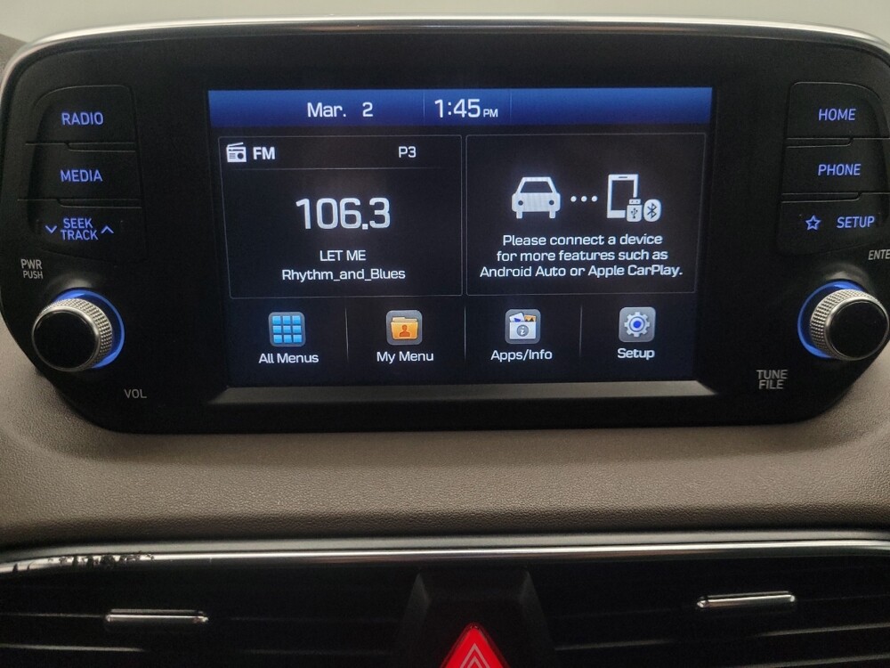 2019 Hyundai Santa Fe in Indianapolis, IN 46222 - 18117871 25