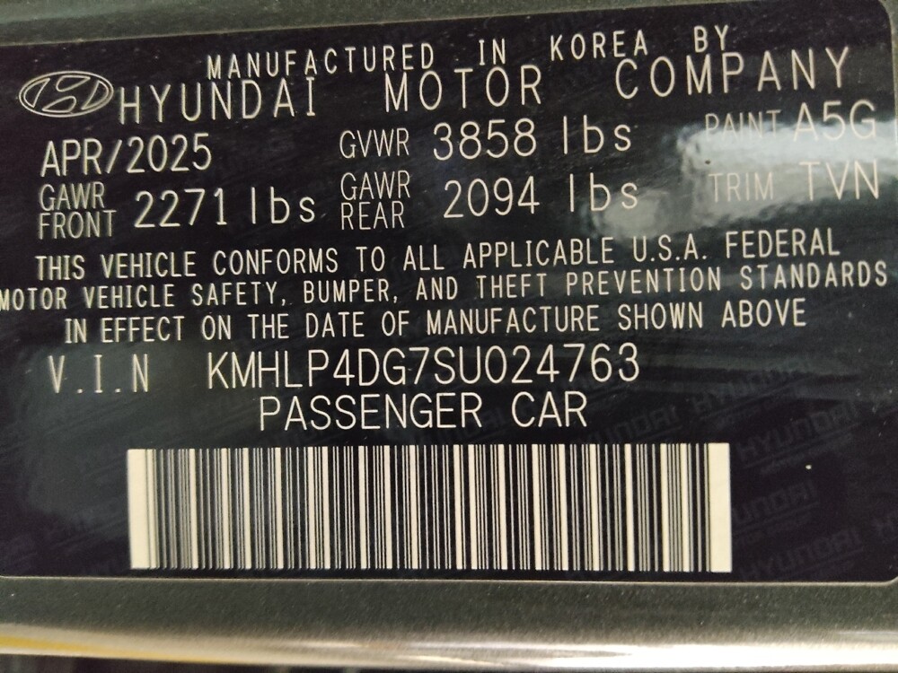 2025 Hyundai Elantra in Athens, GA 30606 - 18117880 33