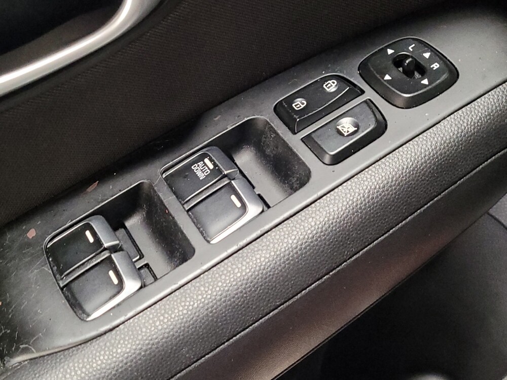 2019 Kia Soul in Jacksonville, FL 32210 - 18117882 27