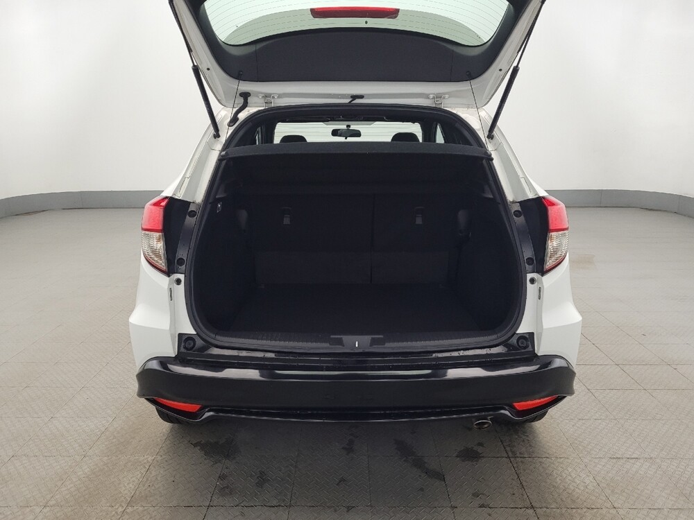 2020 Honda HR-V in Pittsburgh, PA 15236 - 18117886 29