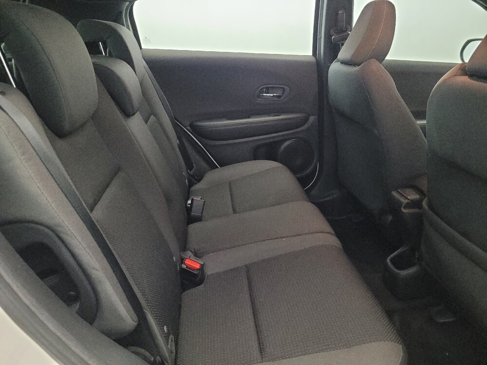 2020 Honda HR-V in Pittsburgh, PA 15236 - 18117886 19