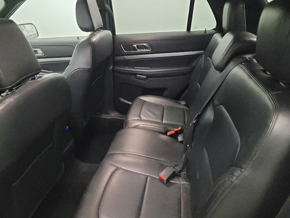 2018 Ford Explorer in Pittsburgh, PA 15237 - 18117887 18