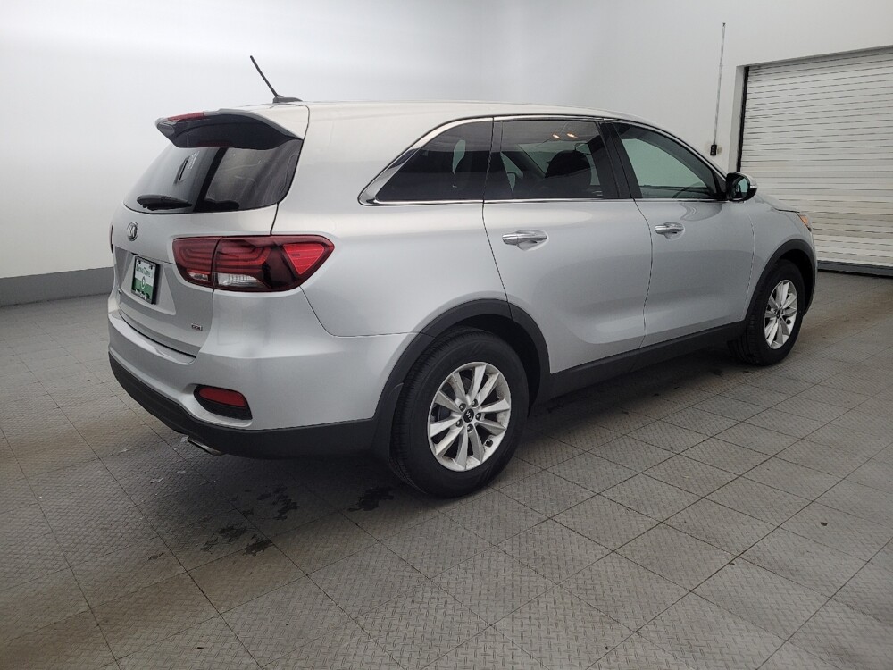 2019 Kia Sorento in Owings Mills, MD 21117 - 18117888 10