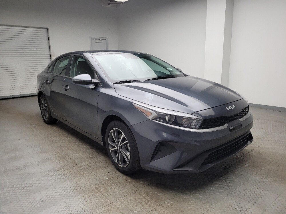 2023 Kia Forte in Taylor, MI 48180 - 18117893 11