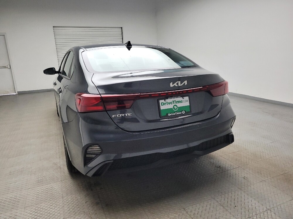 2023 Kia Forte in Taylor, MI 48180 - 18117893 6