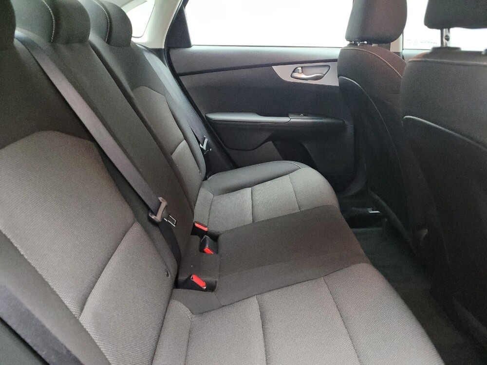 2023 Kia Forte in Taylor, MI 48180 - 18117893 19