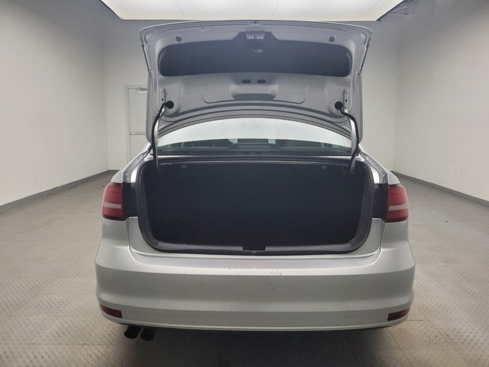 2016 Volkswagen Jetta in Taylor, MI 48180 - 18117895 29