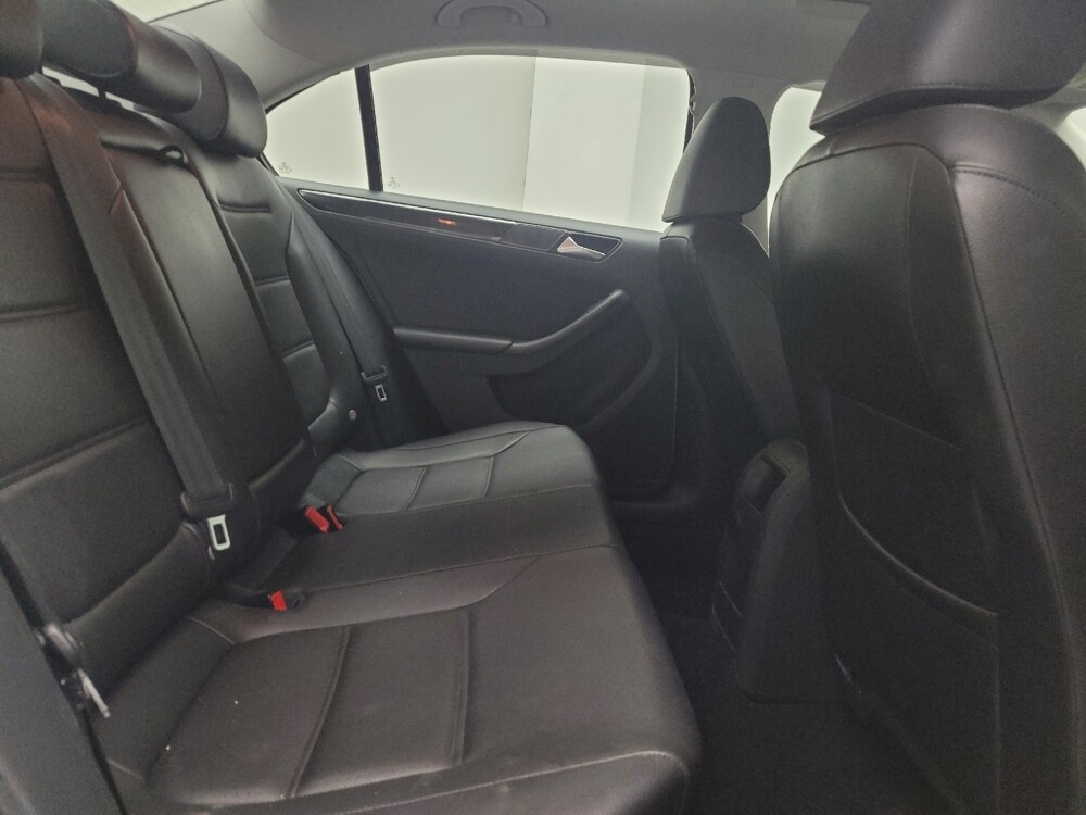 2016 Volkswagen Jetta in Taylor, MI 48180 - 18117895 19